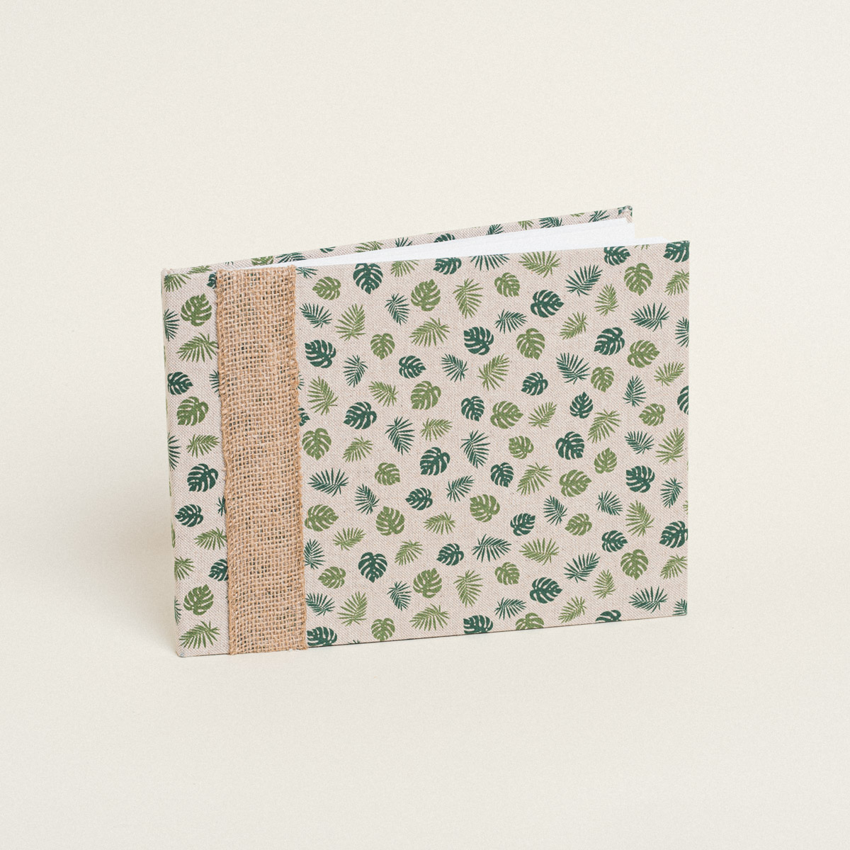 Βιβλίο Ευχών Ntampoudis 333067 Μονστέρα